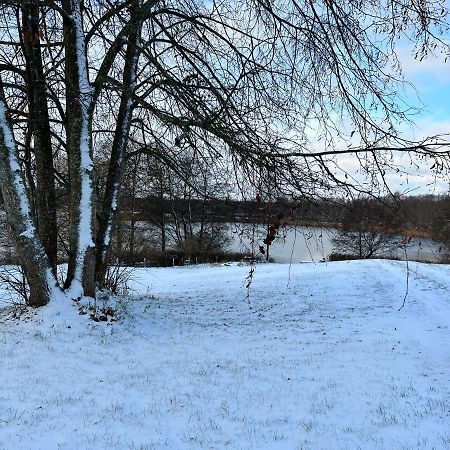 Domwigierski: Lakeside Comfort Farm with Private Beach and Sauna Wysoki Most  Exterior photo