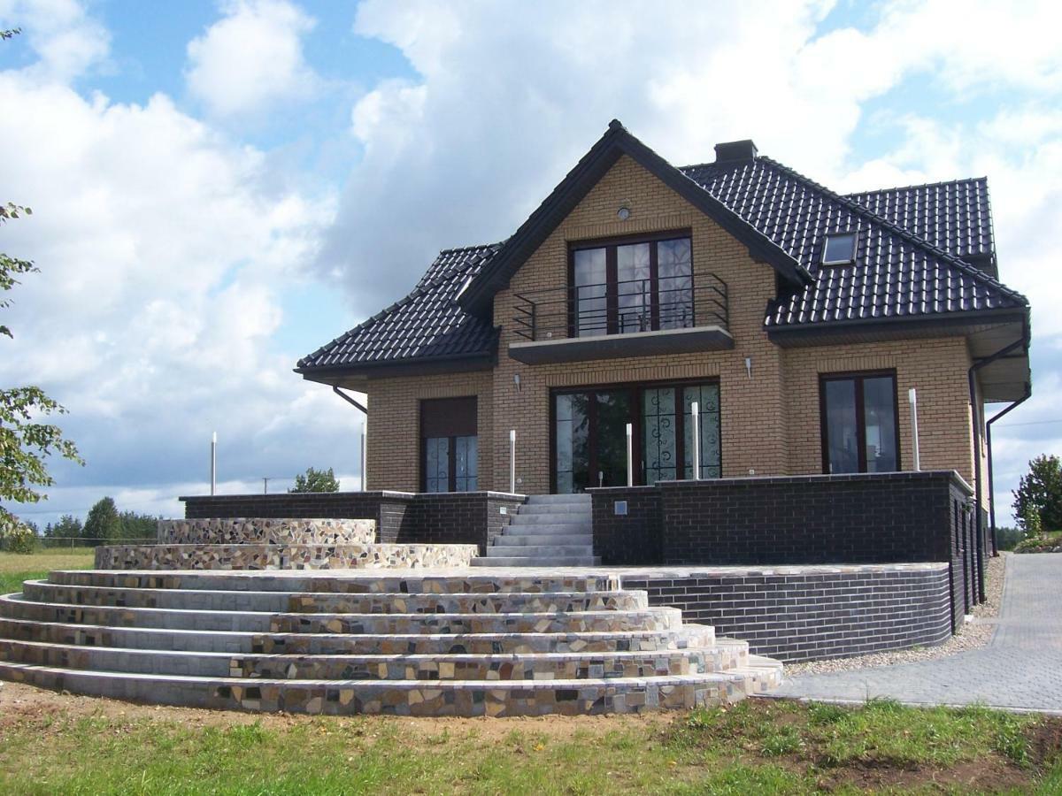 Domwigierski: Lakeside Comfort Farm with Private Beach and Sauna Wysoki Most  Exterior photo